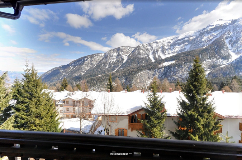 Others 5, Hotel Splendor, Trento