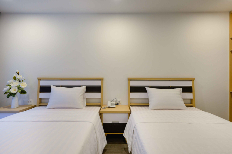 Bedroom 3, Warm Ways Hotel, District 7