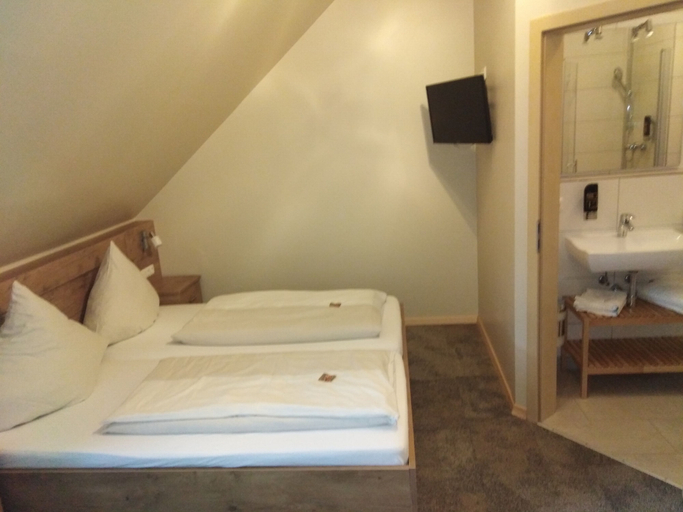 Bedroom 3, Daimerwirt, Erding