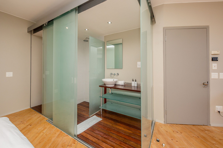 Bathroom 4, Extraordinary Family Retreat at Lobster Villa, City of Cape Town