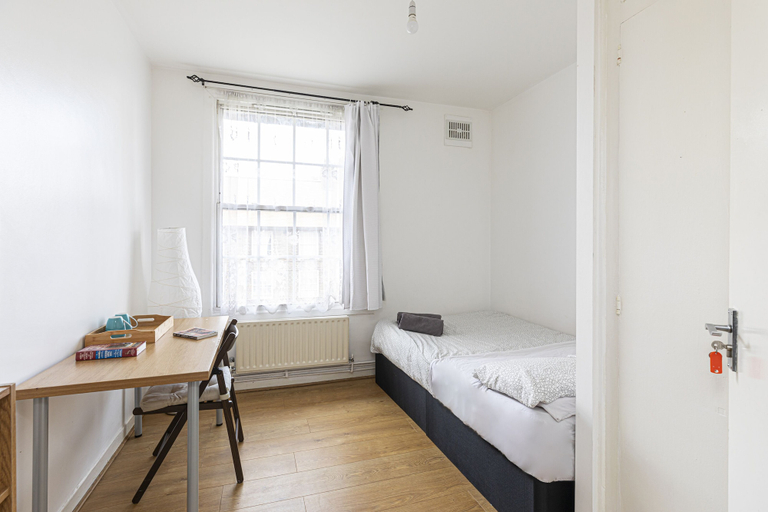 Bedroom 2, Tower Bridge Accommodation - 11, London