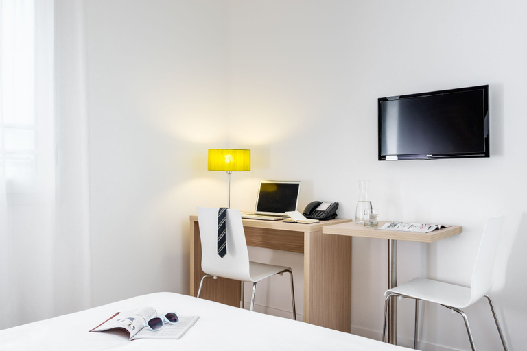 Bedroom 4, Aparthotel Adagio Access Paris Clichy, Hauts-de-Seine