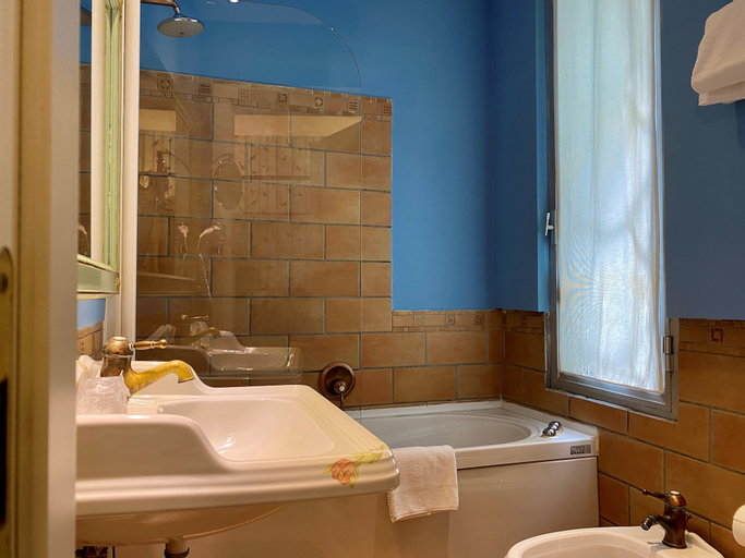 Bedroom 5, Hotel Il Guercino, Bologna