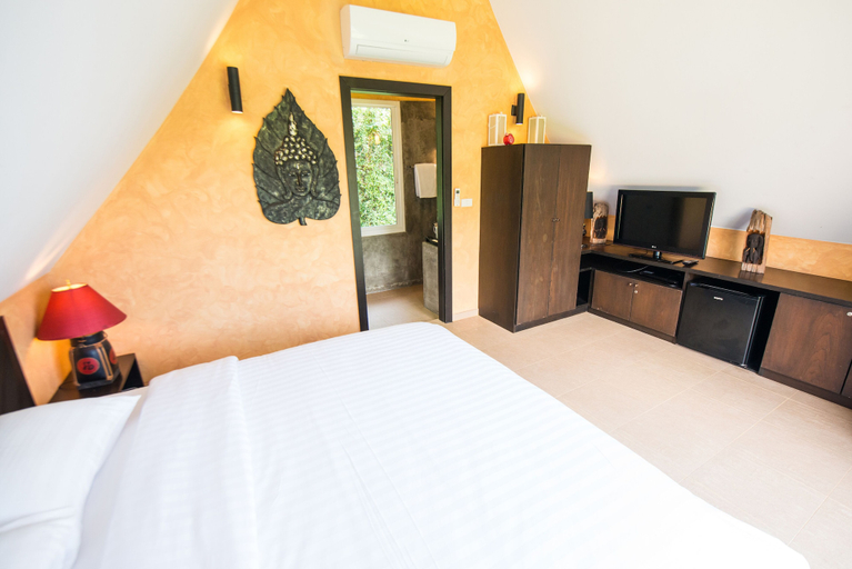 Bedroom 2, Red Sunset Private Pool Villa - Hotel Managed, Koh Chang