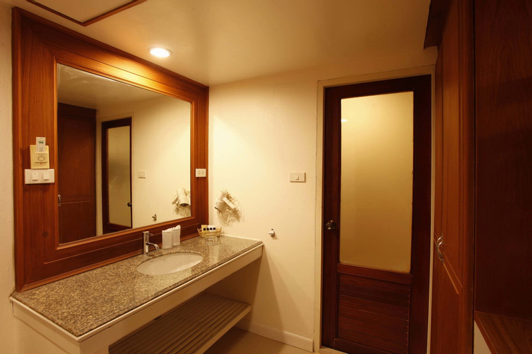 Bedroom 7