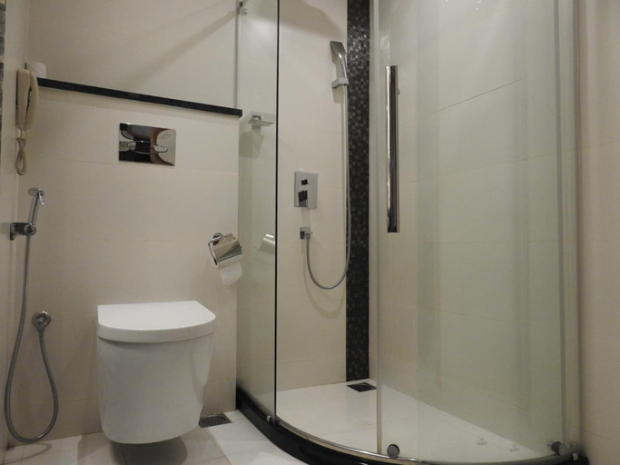 Bathroom 4, The Central Residency, Thiruvananthapuram