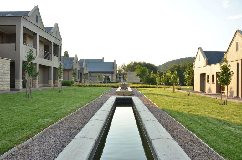 Exterior & Views 2, De Hoek Country Hotel, West Rand