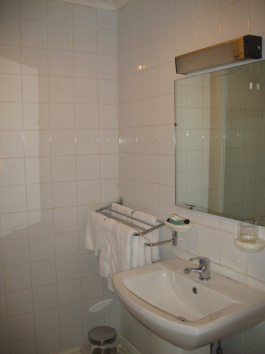 Bathroom 5, Michaelson House Hotel, Cumbria