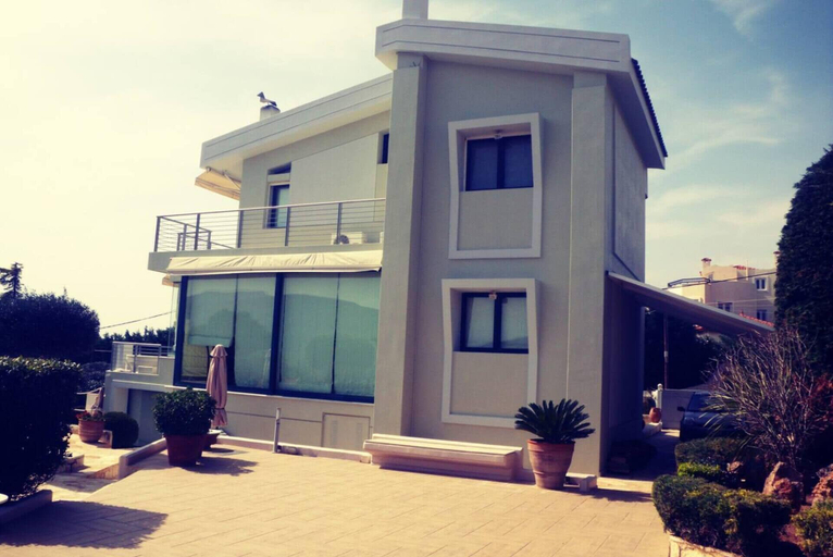 Exterior & Views 2, Stunning 4-bed Villa in Lagonisi Kalivia Thorikou, Attica