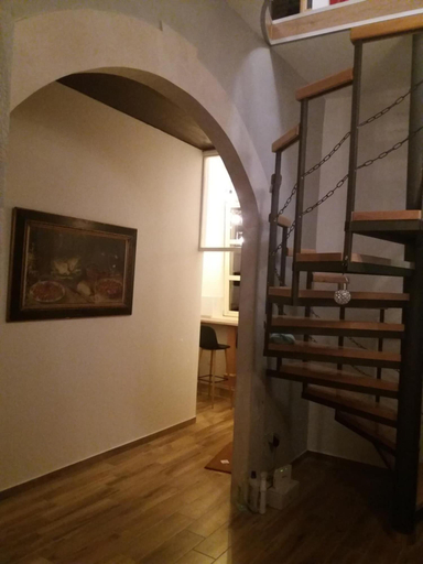 Others 3, Prenocite Kastel, Knin