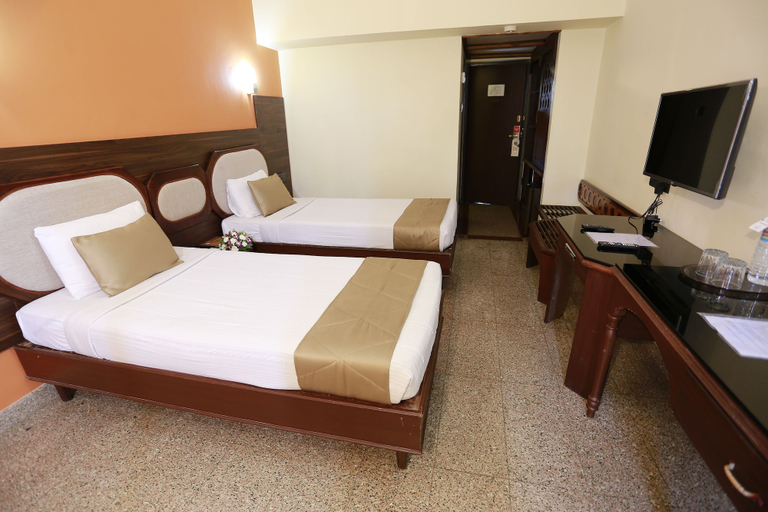 Bedroom 4, Hotel Presidency, Ernakulam