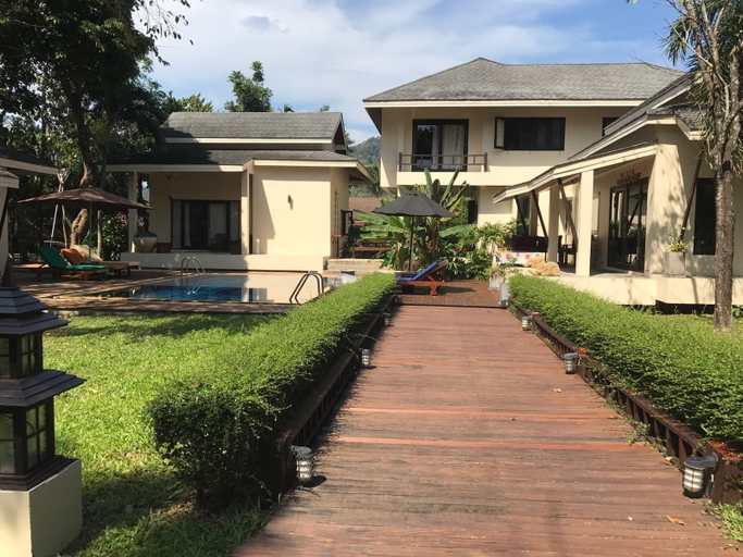 Exterior & Views 2, Phuchaofa Pool Villa, Phuket Island