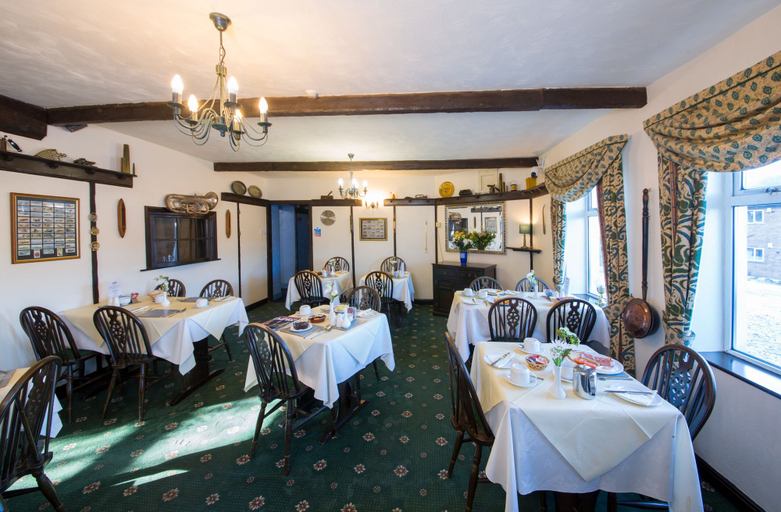 Food & Drinks 5, Dalesgate Hotel, Bradford