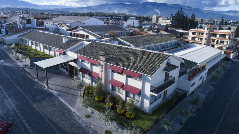 Exterior & Views 2, Quindeloma Art Hotel And Gallery, Riobamba
