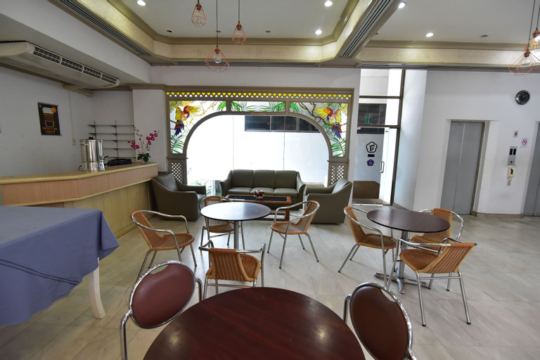 Public Area 3, Thumrin Hotel, Muang Trang