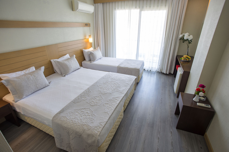 Bedroom 4, Cilek Marina Hotel, Çeşme