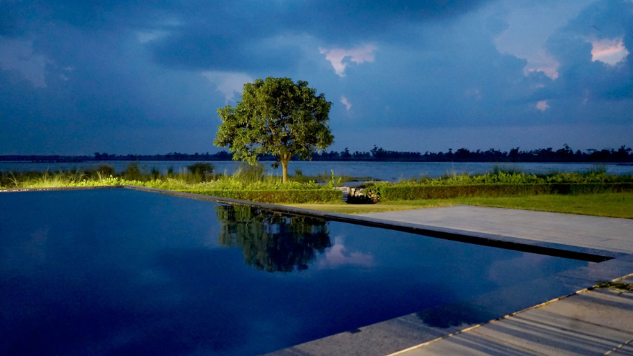 Sport & Beauty 2, Amatra By the Ganges, Hardwar
