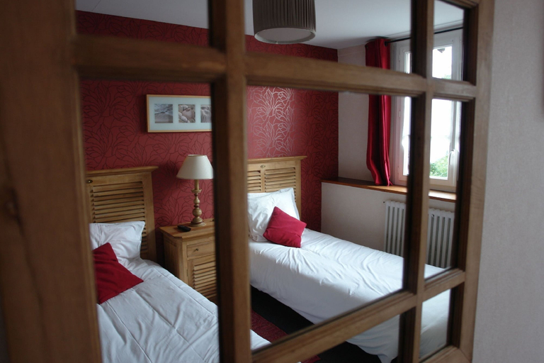 Bedroom 3, Hostellerie de la Porte Bellon, Oise