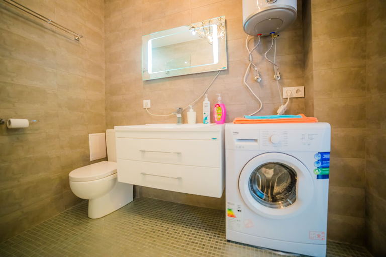 Bathroom 3, Apartment on Krygina 94, Vladivostok gorsovet