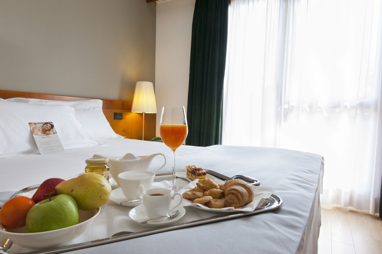 Bedroom 3, Hotel Ai Gelsi, Udine