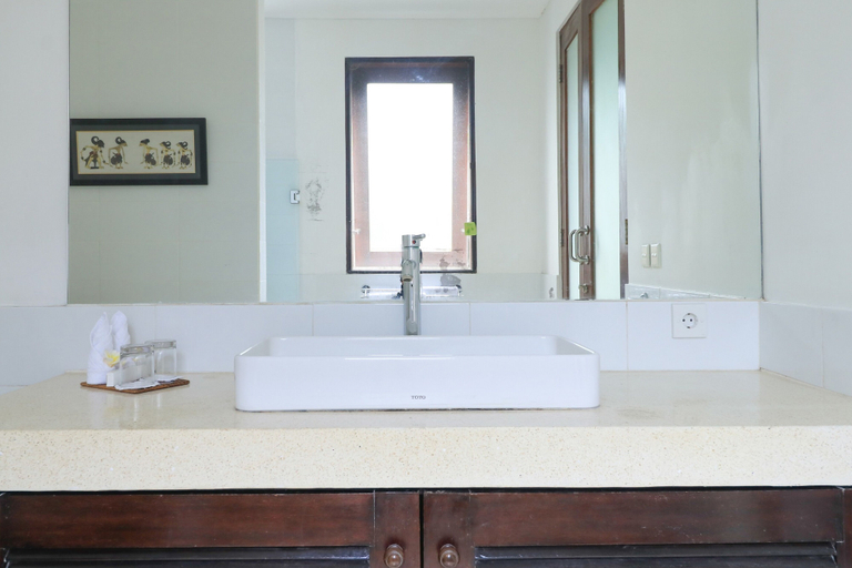 Bathroom 3, Villa Soulange, Badung