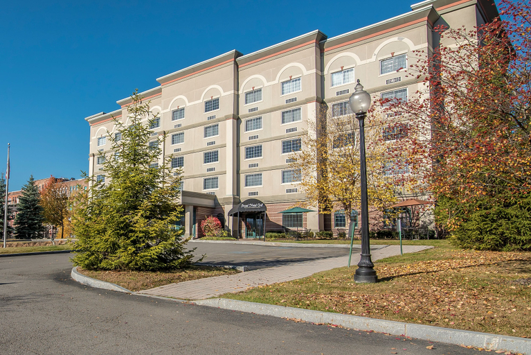 Exterior & Views 1, The Marx Hotel, Otsego