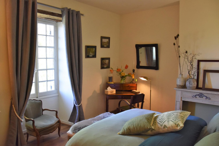 Bedroom 2, Les 2 Brigards, Dordogne