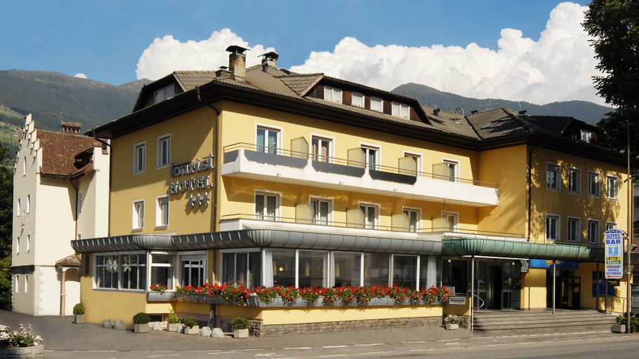 Exterior & Views 2, Tourist Hotel, Bolzano