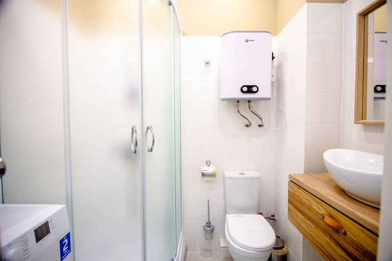 Bathroom 3, SeaRent Madrid Park 2, Sochi gorsovet