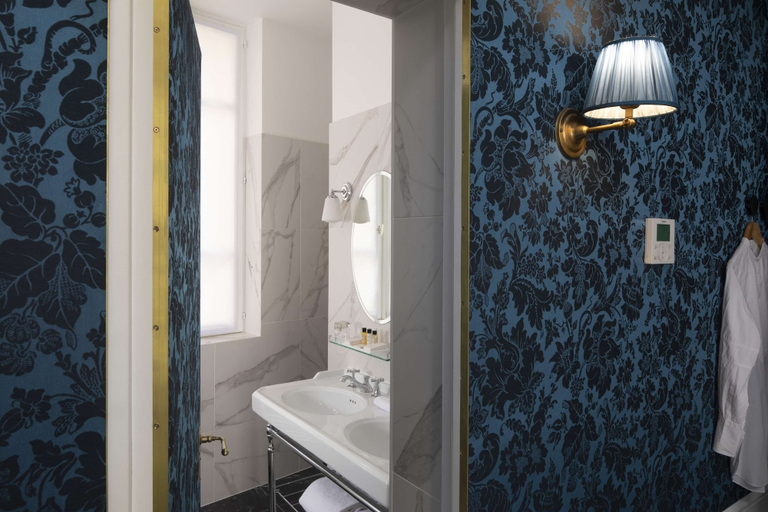 Bathroom 4, Odéon Hôtel, Paris