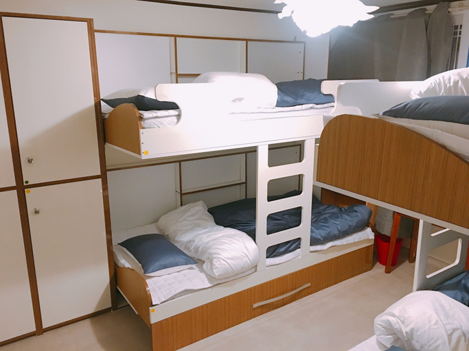 Bedroom 3, Lux Guesthouse - Hostel, Mapo