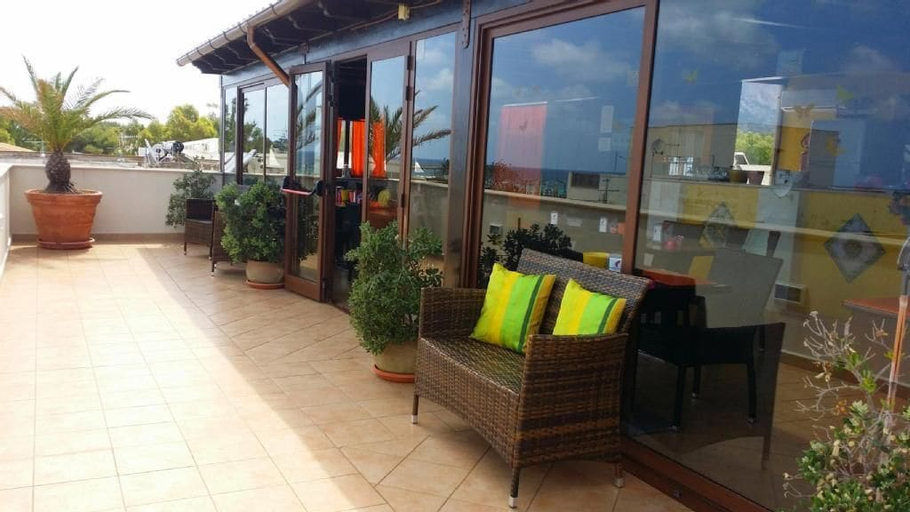 Others 5, Hotel Baia di Venere, Trapani