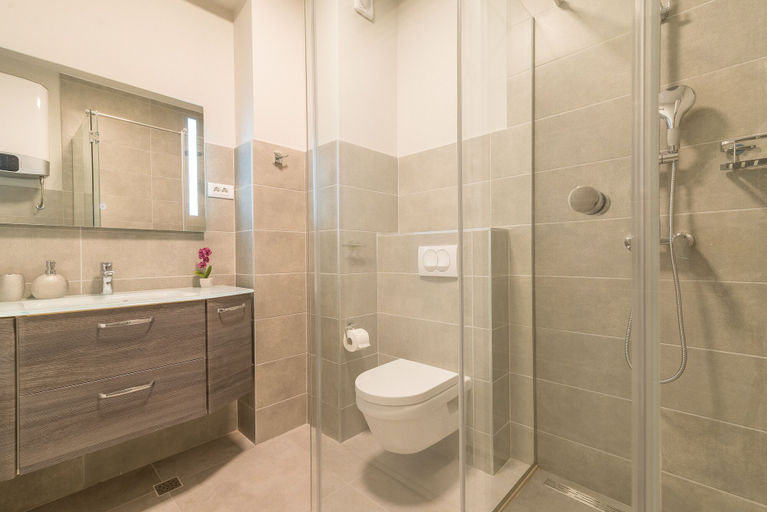 Bathroom 2, Luxurious Suites Elegance, Zadar
