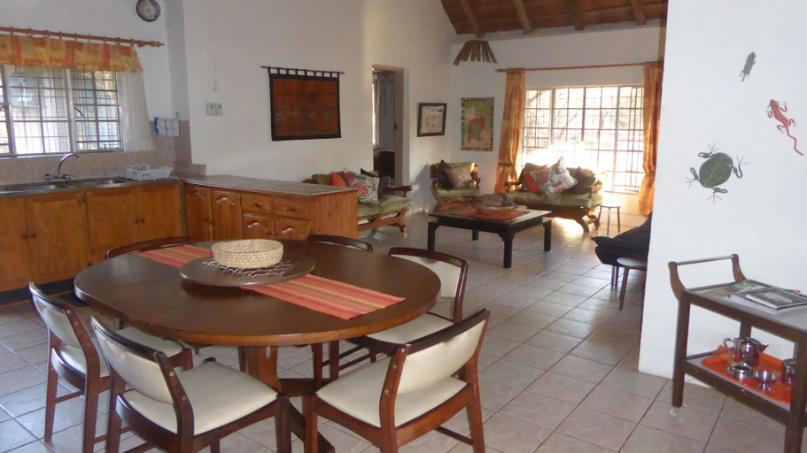 Food & Drinks 5, Kruger Cottage, Ehlanzeni