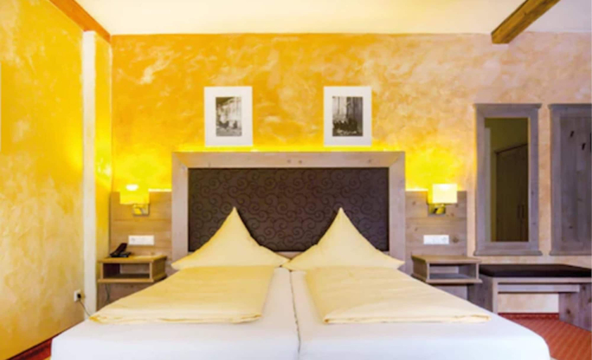 Bedroom 3, Gasthaus Zur Sonne, Breisgau-Hochschwarzwald