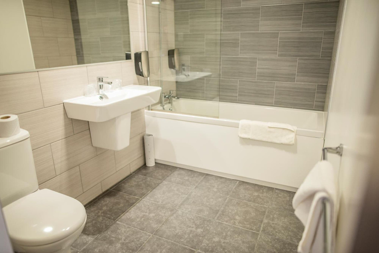 Bathroom 5, Ox Hotel Manchester, Salford