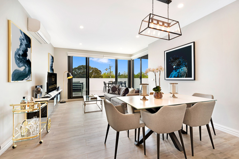 Food & Drinks 5, Manhattan Apartments - Glen iris, Melbourne