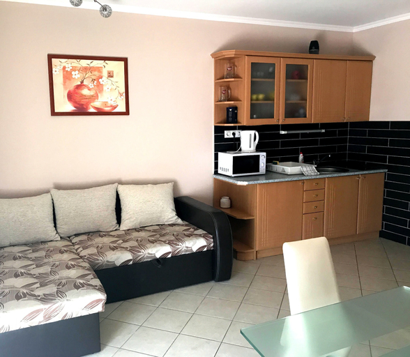 Others 5, Princess Luxus Apartman, Siófok