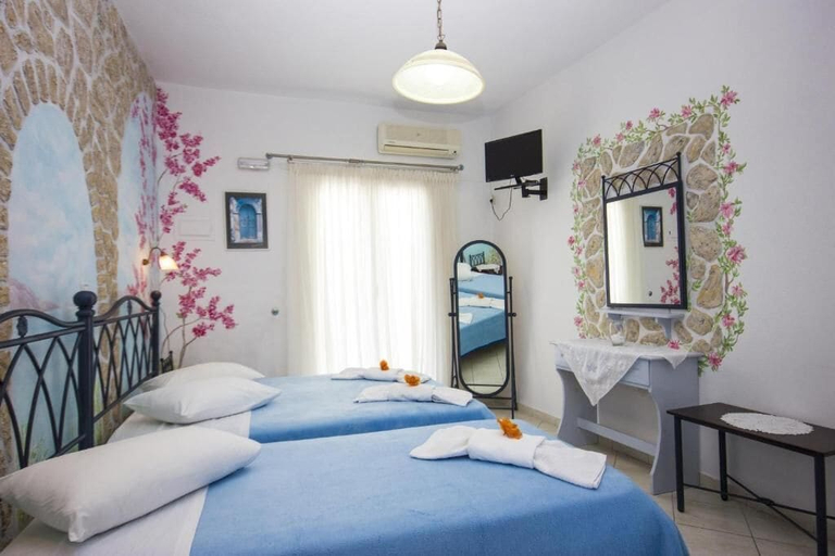 Bedroom 2, Amaryllis Studios, South Aegean