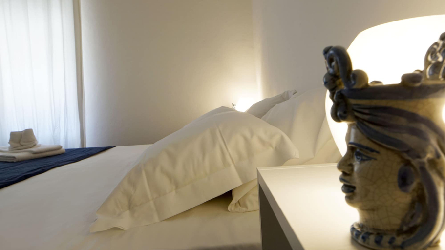 Bedroom 4, Santuzza Hotel Taormina, Messina