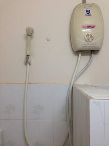 Bathroom 5, Earth Mansion, Sam Phran