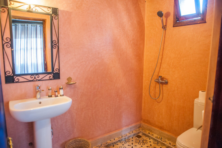 Bathroom 4, Riad Toubkal Ecolodge, Al Haouz