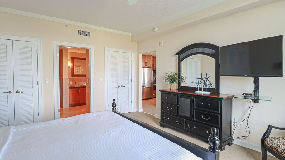 Bedroom 4, Ocean Club 203, Harrison