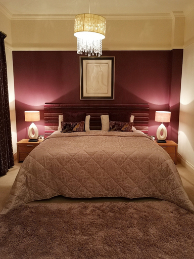 Bedroom 2, Glangwili Mansion, Carmarthenshire