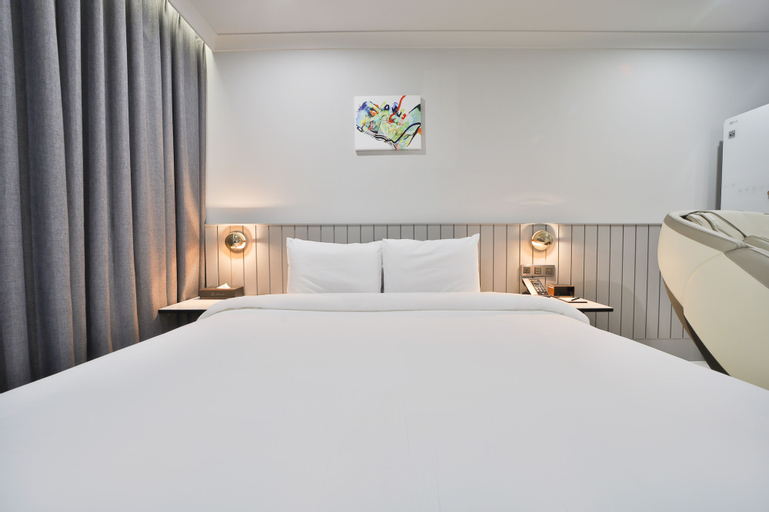 Bedroom 11