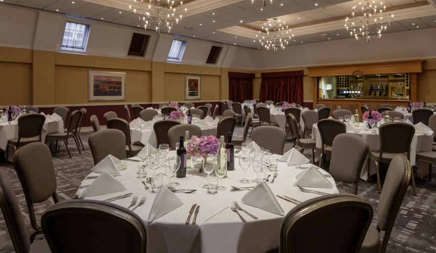 Food & Drinks 5, Hilton London Watford, Hertfordshire