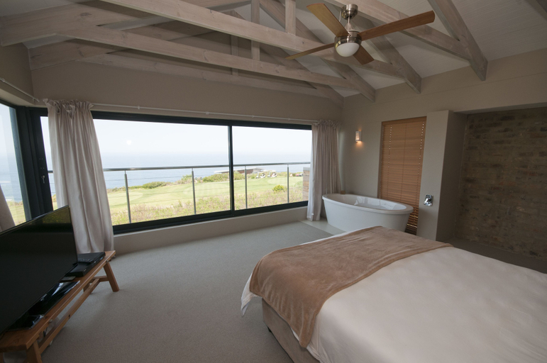 Bedroom 3, 15 Maritime, Eden