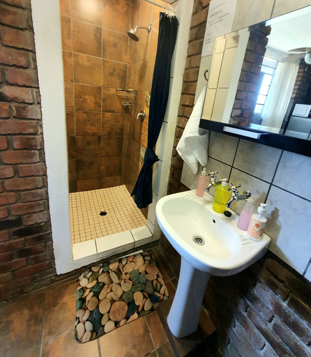 Bathroom 5, Doringpoort Safari Lodge, Ehlanzeni