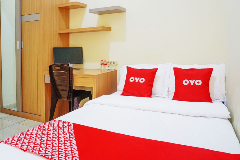 Super OYO Flagship 90723 Berlima Guest House Syariah, Malang