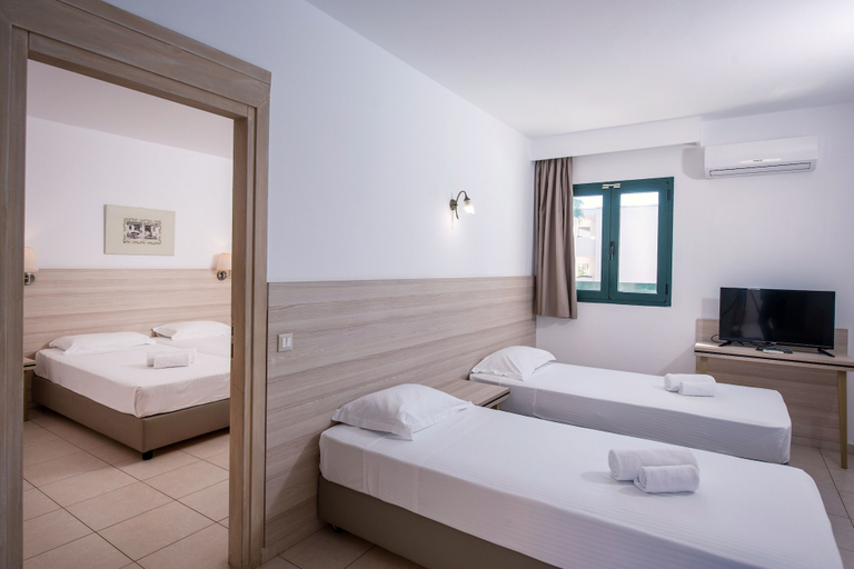 Bedroom 3, Gouves Water Park Holiday Resort, Crete
